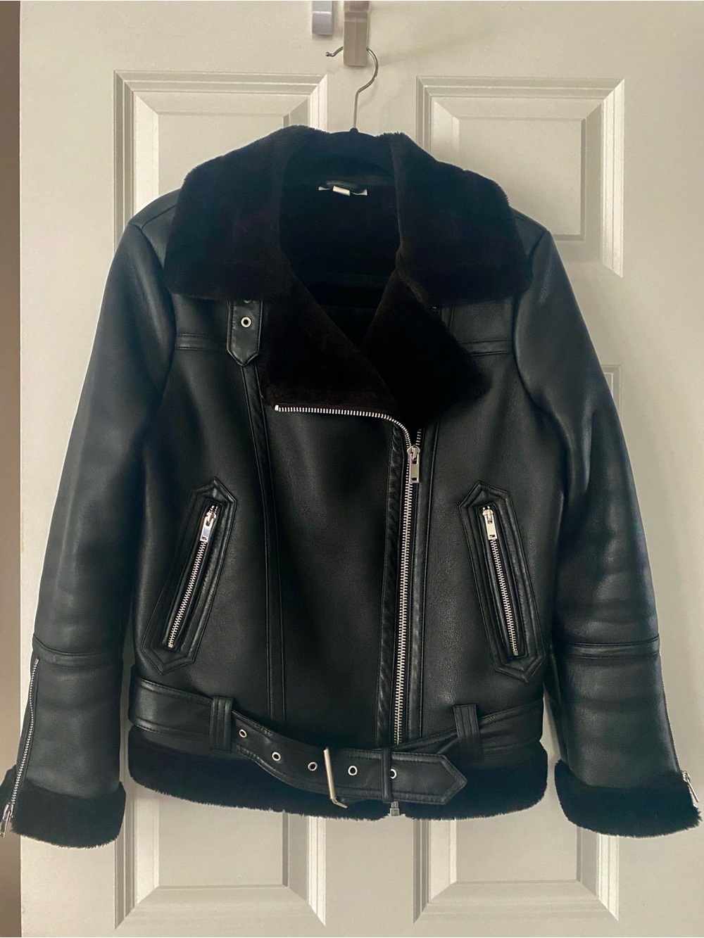 😍Topshop Black Faux Leather Plush  Moto Jacket Small